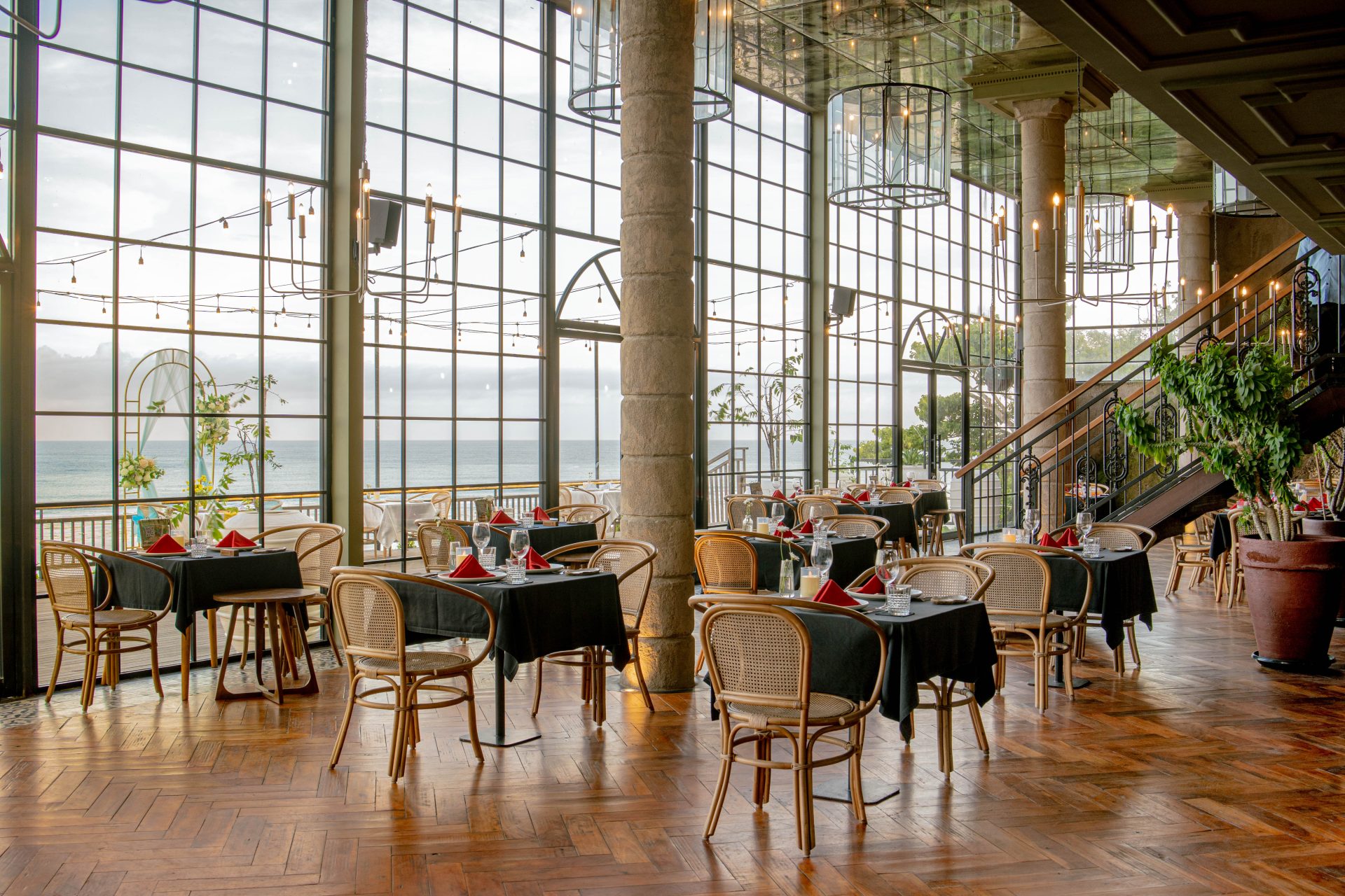 Canna Bali beachfront restaurant near Nusa Dua